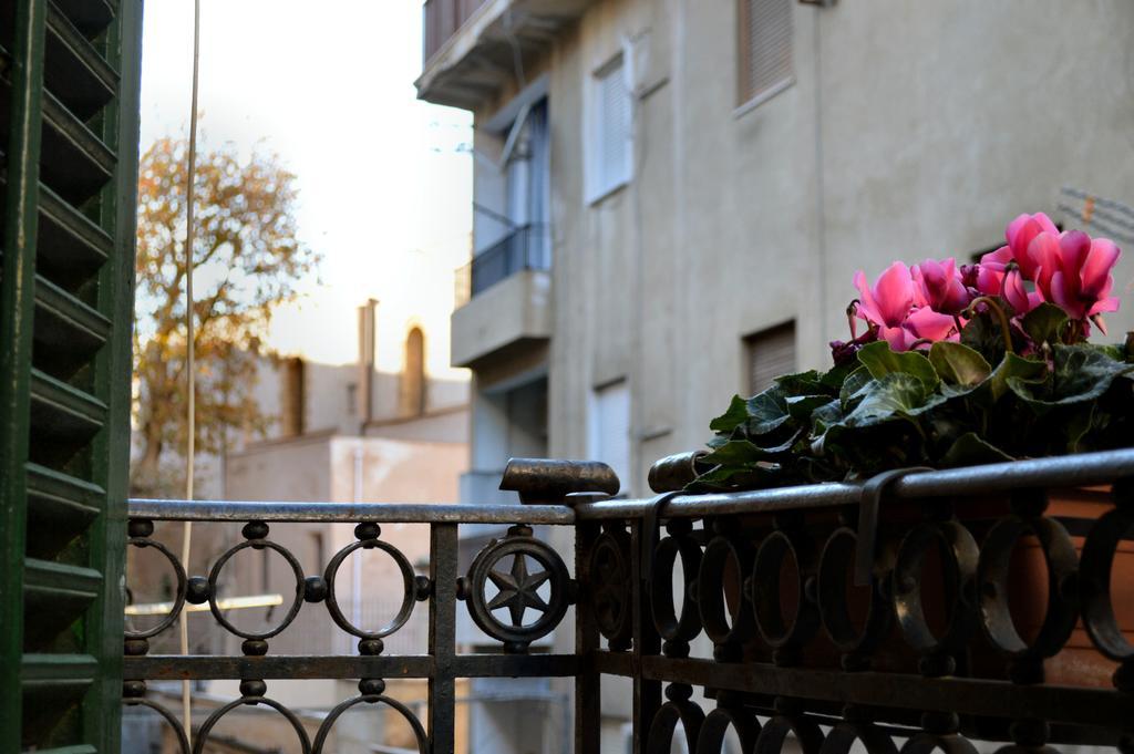 Real Teatro Umberto I Bed and Breakfast Παλέρμο Εξωτερικό φωτογραφία