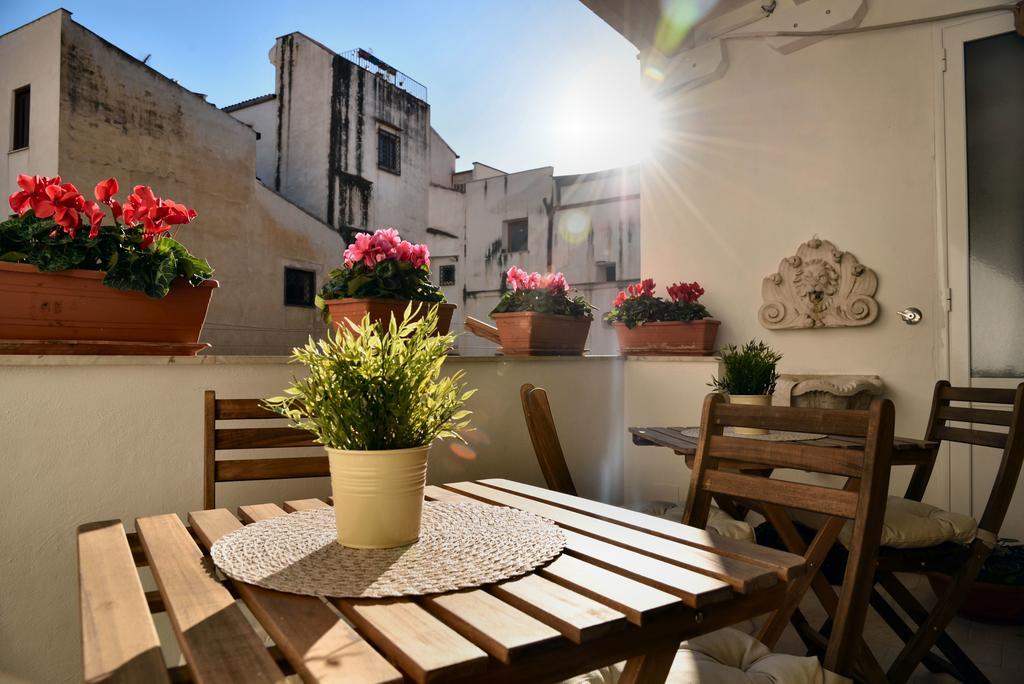 Real Teatro Umberto I Bed and Breakfast Παλέρμο Εξωτερικό φωτογραφία